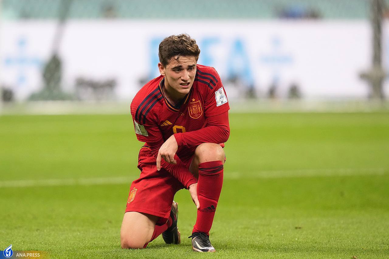 تصاویری از غم و شادی در بازی ژاپن و اسپانیا تصاویری از غم و شادی در بازی ژاپن و اسپانیا