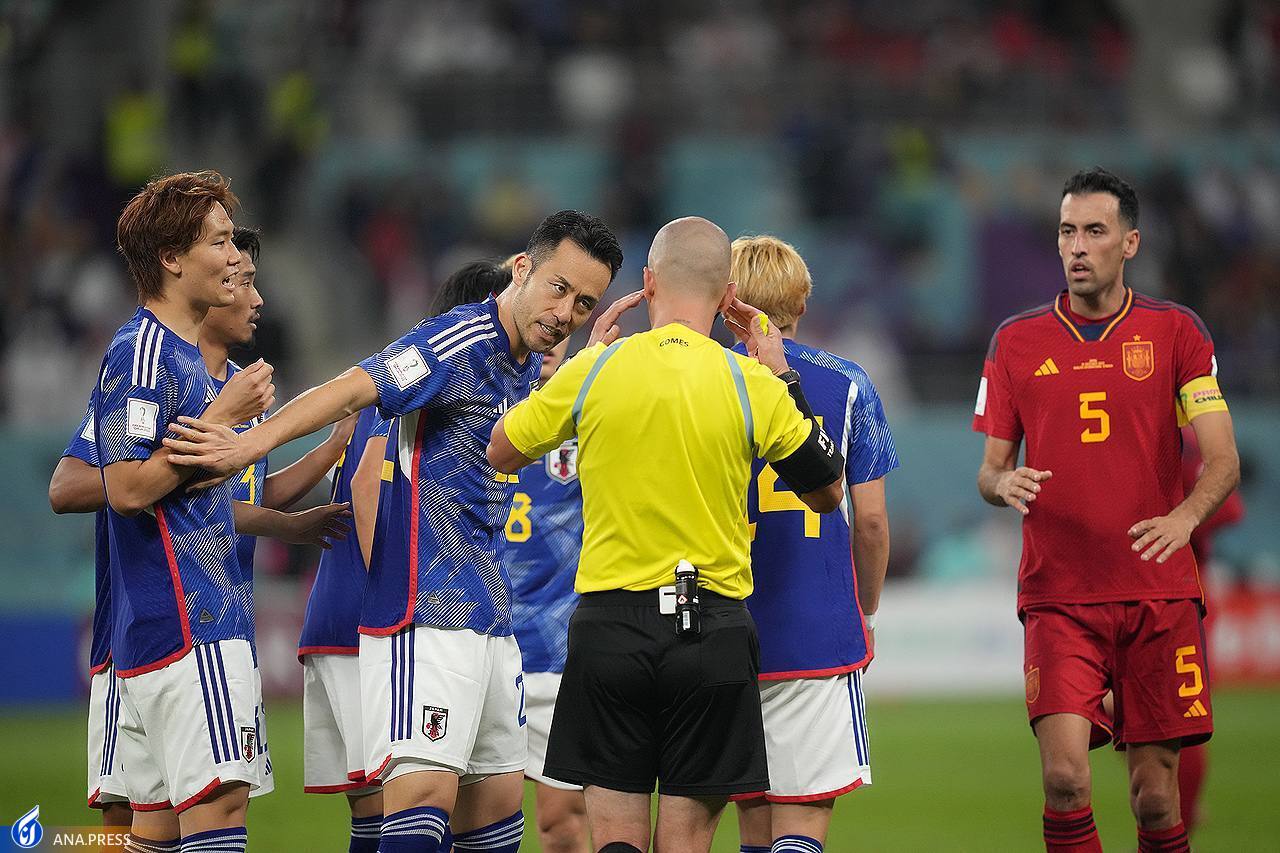 تصاویری از غم و شادی در بازی ژاپن و اسپانیا تصاویری از غم و شادی در بازی ژاپن و اسپانیا