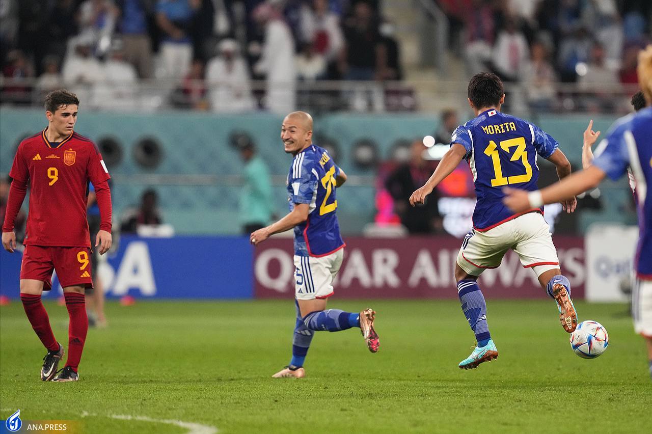 تصاویری از غم و شادی در بازی ژاپن و اسپانیا تصاویری از غم و شادی در بازی ژاپن و اسپانیا