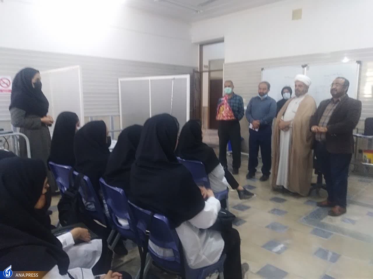 مسئولان دانشگاهی در دیدار با فرشتگان سپیدجامه چه گفتند؟ + تصاویر مسئولان دانشگاهی در دیدار با فرشتگان سپیدجامه چه گفتند؟ + تصاویر