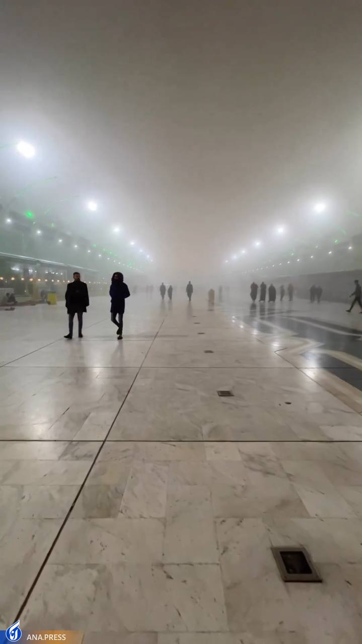 مهگرفتگی در کربلا ادامه دارد + عکس و فیلم مهگرفتگی در کربلا ادامه دارد + عکس و فیلم