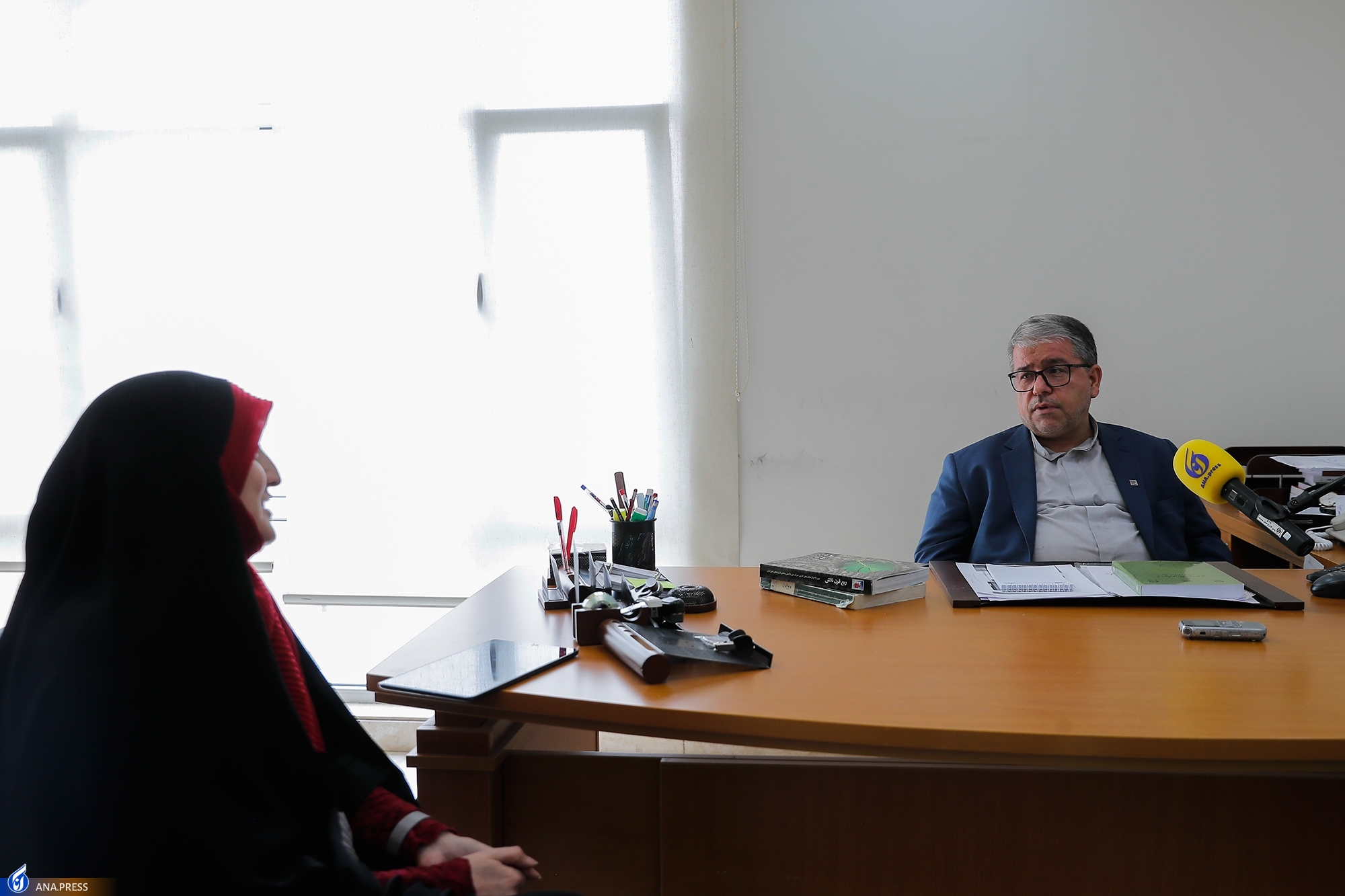 جنبش دانشجویی مرده است، چون پیاده نظام حضرات نیست! جنبش دانشجویی مرده است، چون پیاده نظام حضرات نیست!