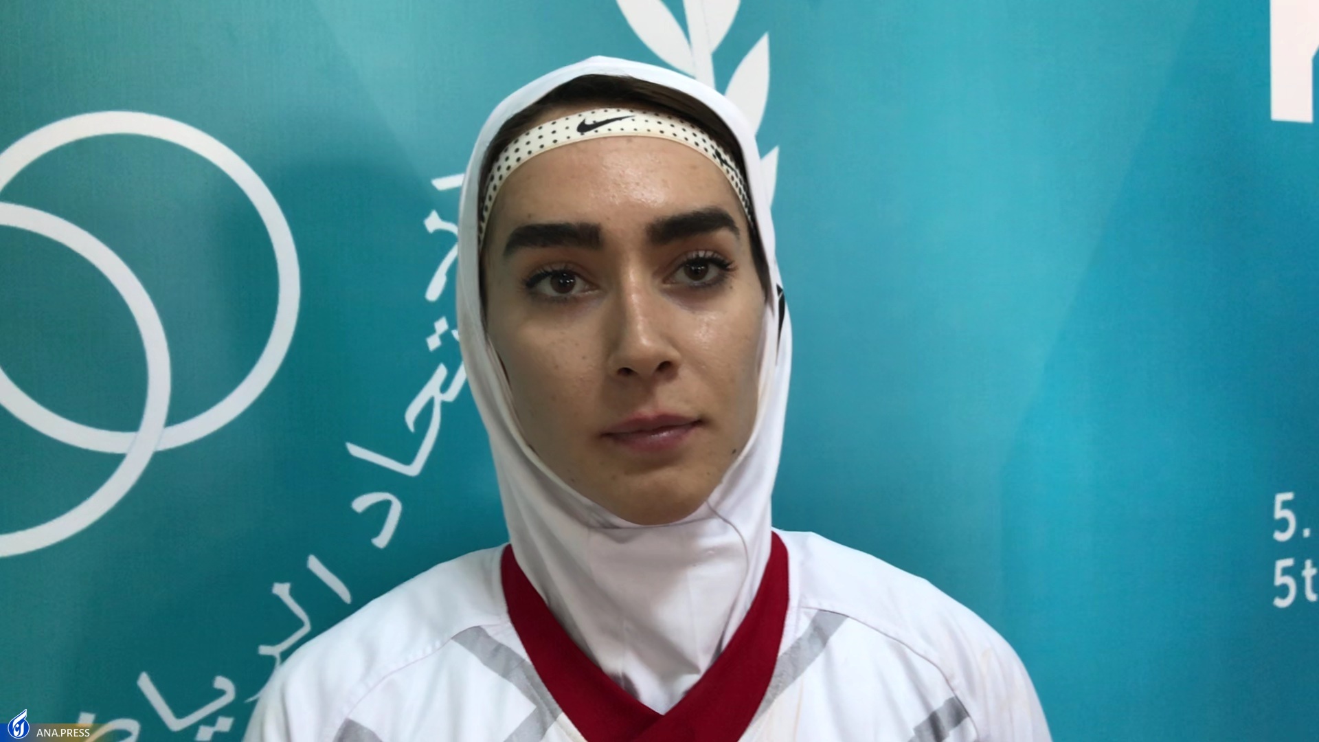 ملیپوش هندبال بانوان: کاش مسئولان نه به اندازه فوتبال، اما ویژهتر ما را ببینند ملیپوش هندبال بانوان: کاش مسئولان نه به اندازه فوتبال، اما ویژهتر ما را ببینند