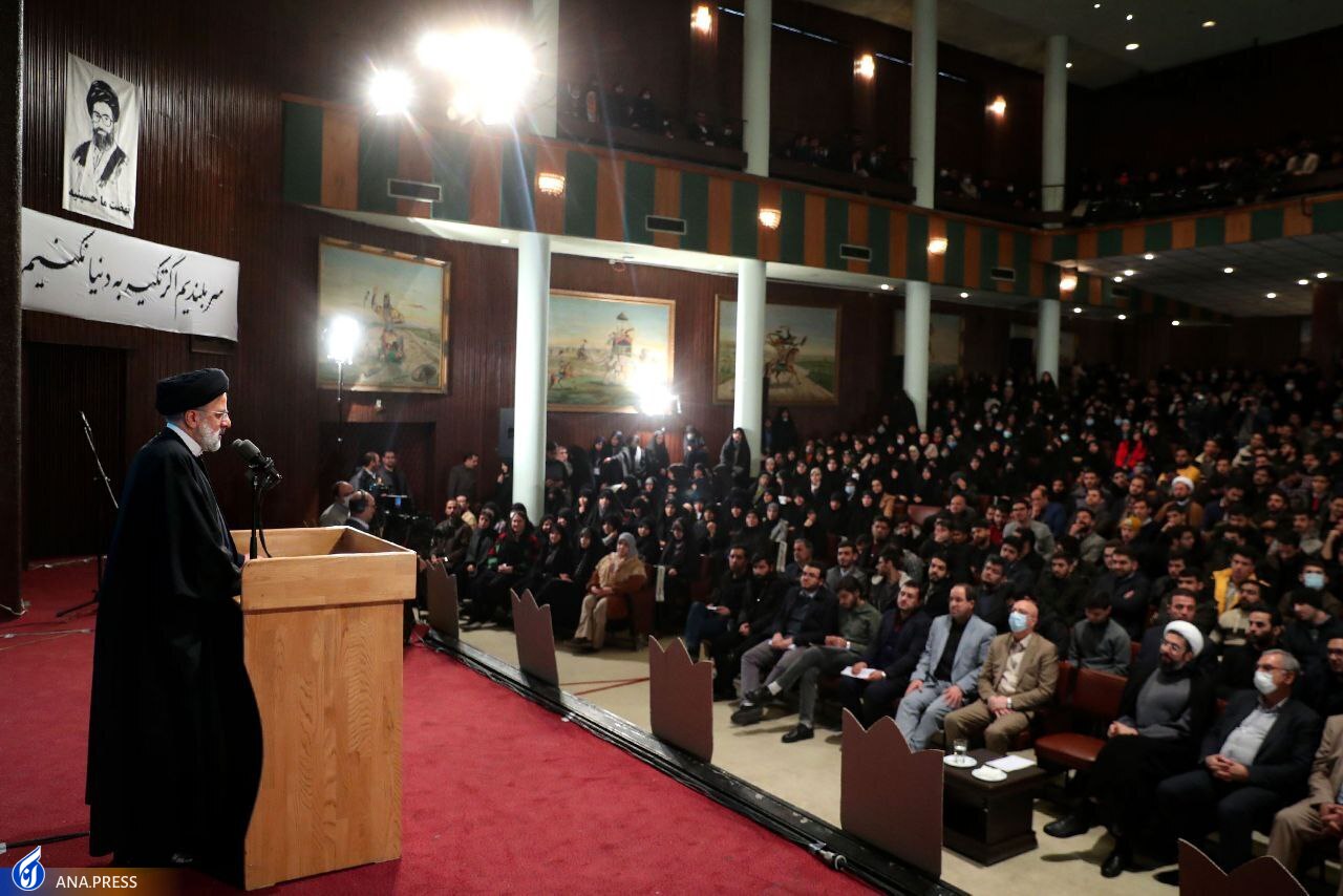 اقتصاد کشور و معیشت مردم بهبود خواهد یافت اقتصاد کشور و معیشت مردم بهبود خواهد یافت