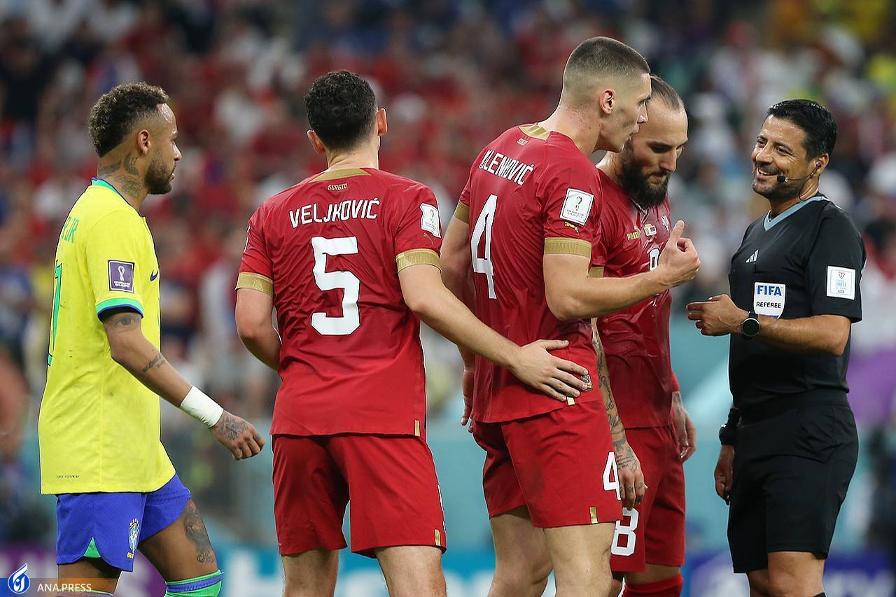 سلیمانی: فغانی اشتباه کرد سراغ VAR رفت/ کمیته داوران تمرکز را از او گرفت سلیمانی: فغانی اشتباه کرد سراغ VAR رفت/ کمیته داوران تمرکز را از او گرفت