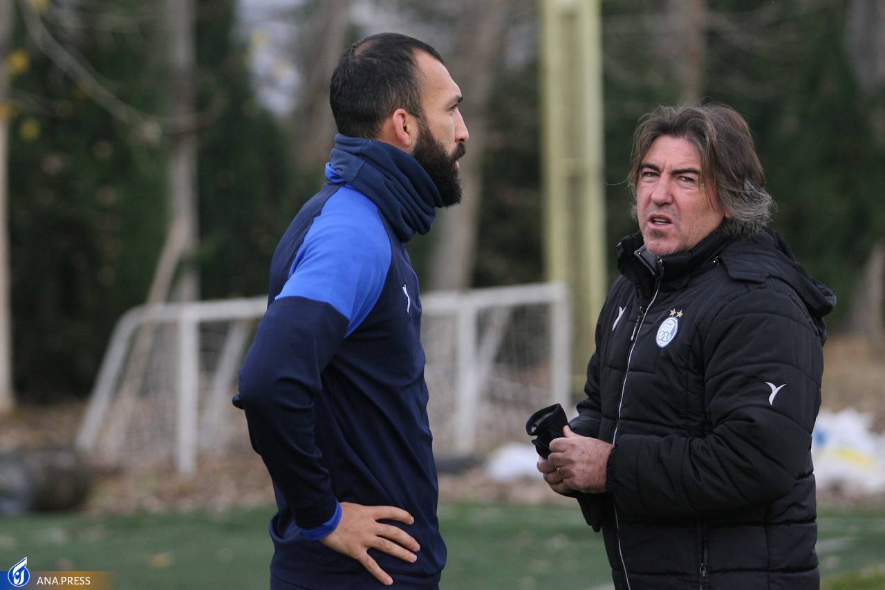 برخورد جالب ساپینتو با یک بازیکن و جلسه با قائدی و چشمی+عکس