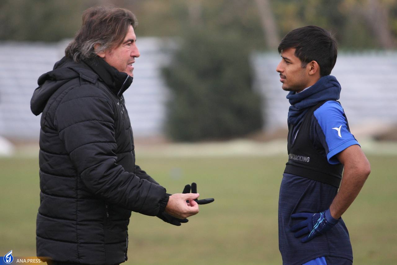 برخورد جالب ساپینتو با یک بازیکن و جلسه با قائدی و چشمی+عکس