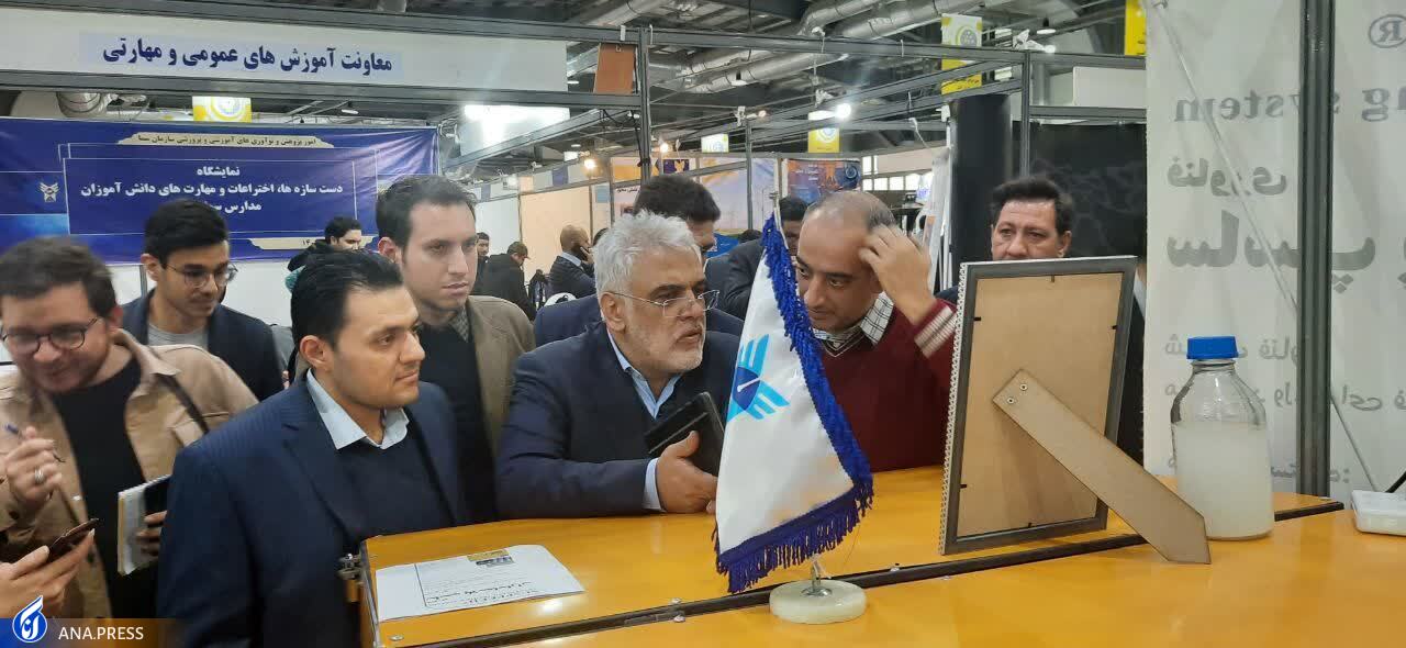 گفتوگوی دکتر طهرانچی با محققان و پژوهشگران استان فارس گفتوگوی دکتر طهرانچی با محققان و پژوهشگران استان فارس