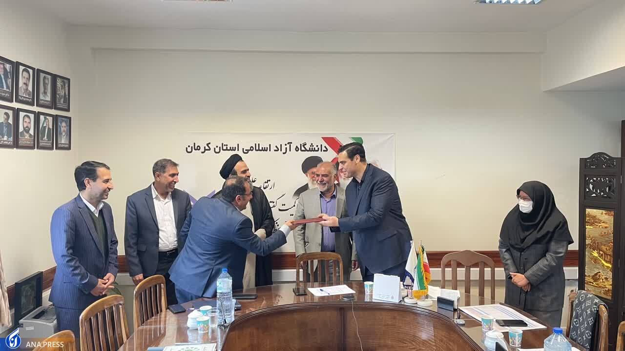 پژوهشگران و فناوران برتر دانشگاه آزاد شهید سلیمانی تجلیل شدند پژوهشگران و فناوران برتر دانشگاه آزاد شهید سلیمانی تجلیل شدند