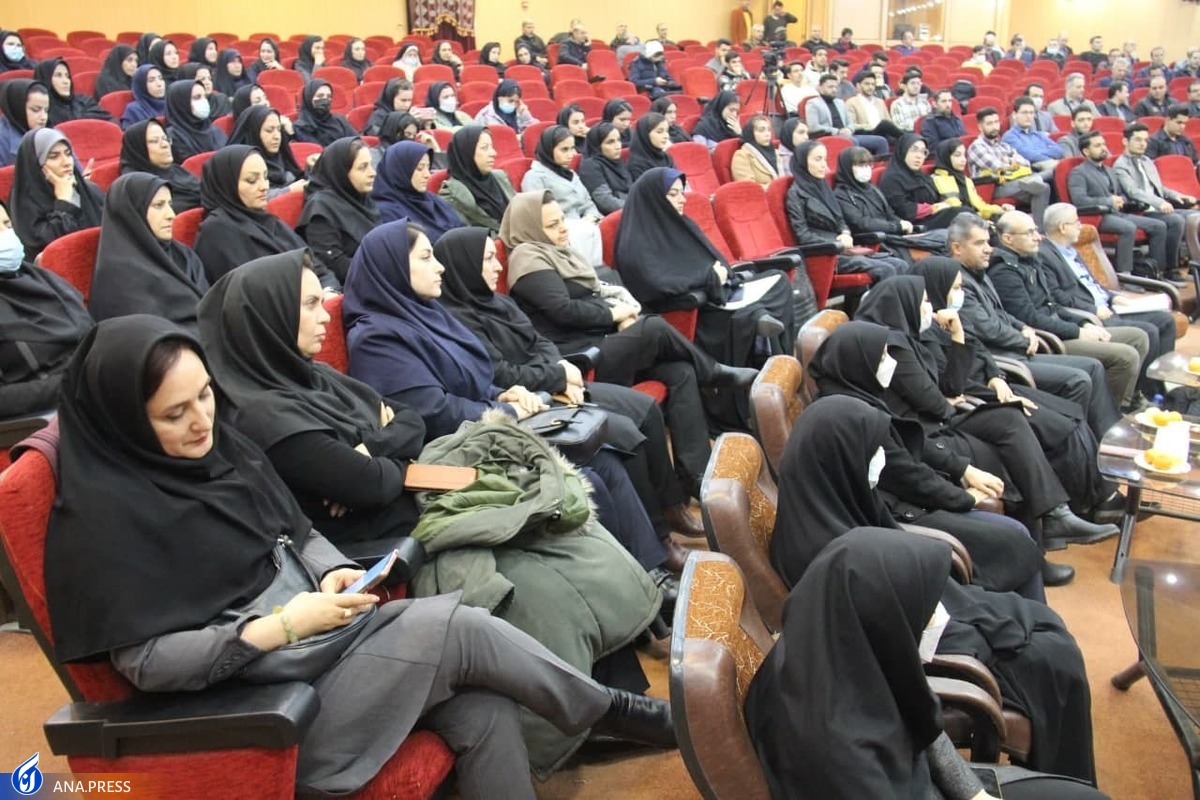 مراسم تجلیل از پژوهشگران برتر دانشگاه آزاد اسلامشهر چگونه گذشت؟