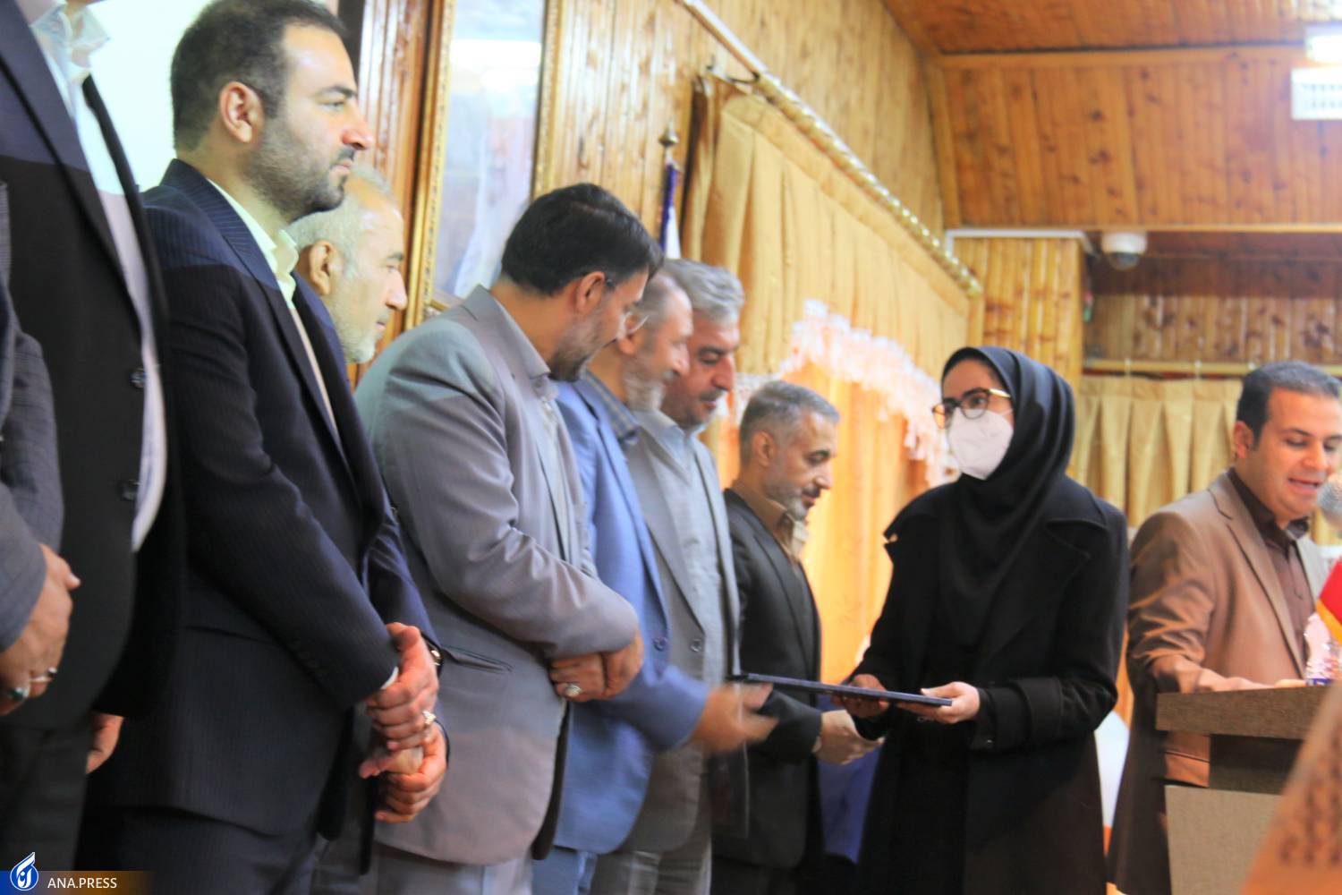 عقد قرارداد ۶ طرح تحقیقاتی بروندانشگاهی در ۵ ماه عقد قرارداد ۶ طرح تحقیقاتی بروندانشگاهی در ۵ ماه