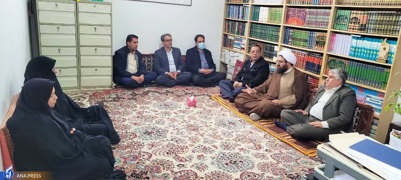 گزارش وحدت حوزه و دانشگاه///////////////////////////////// گزارش وحدت حوزه و دانشگاه/////////////////////////////////