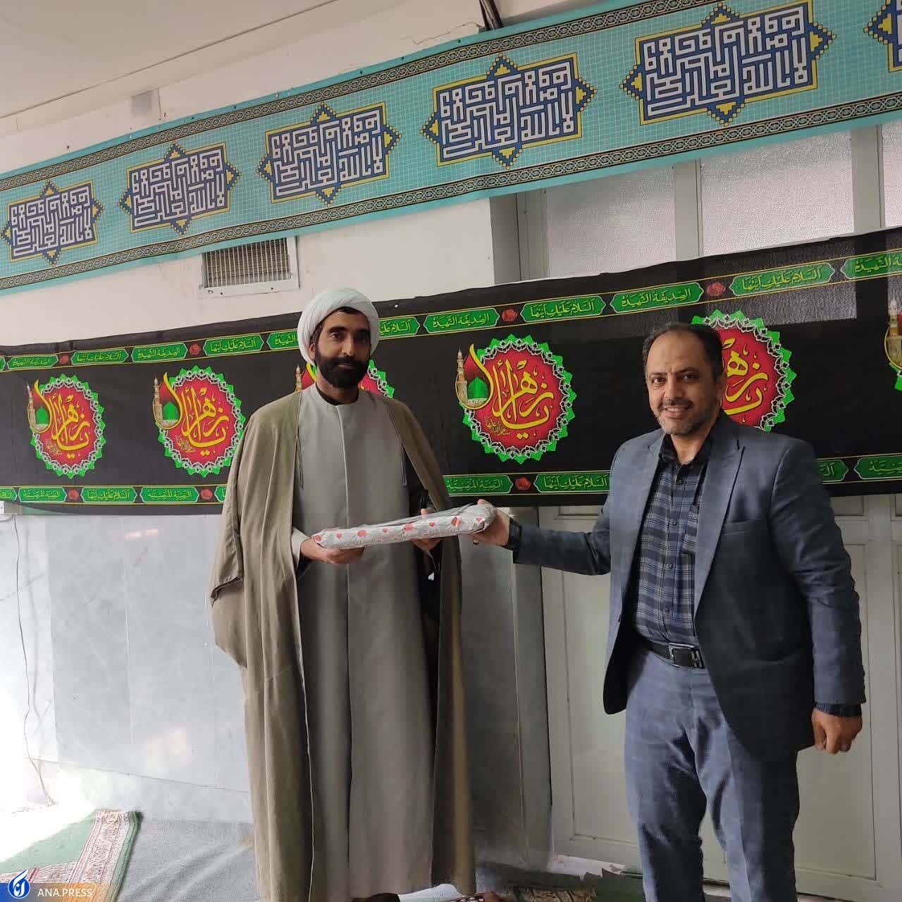 از وحدت آرمانی و عالمانه؛ طلیعهای با کلیدداری شهید مفتح تا طلایهداری ایران در تمدن نوین جهان اسلام از وحدت آرمانی و عالمانه؛ طلیعهای با کلیدداری شهید مفتح تا طلایهداری ایران در تمدن نوین جهان اسلام