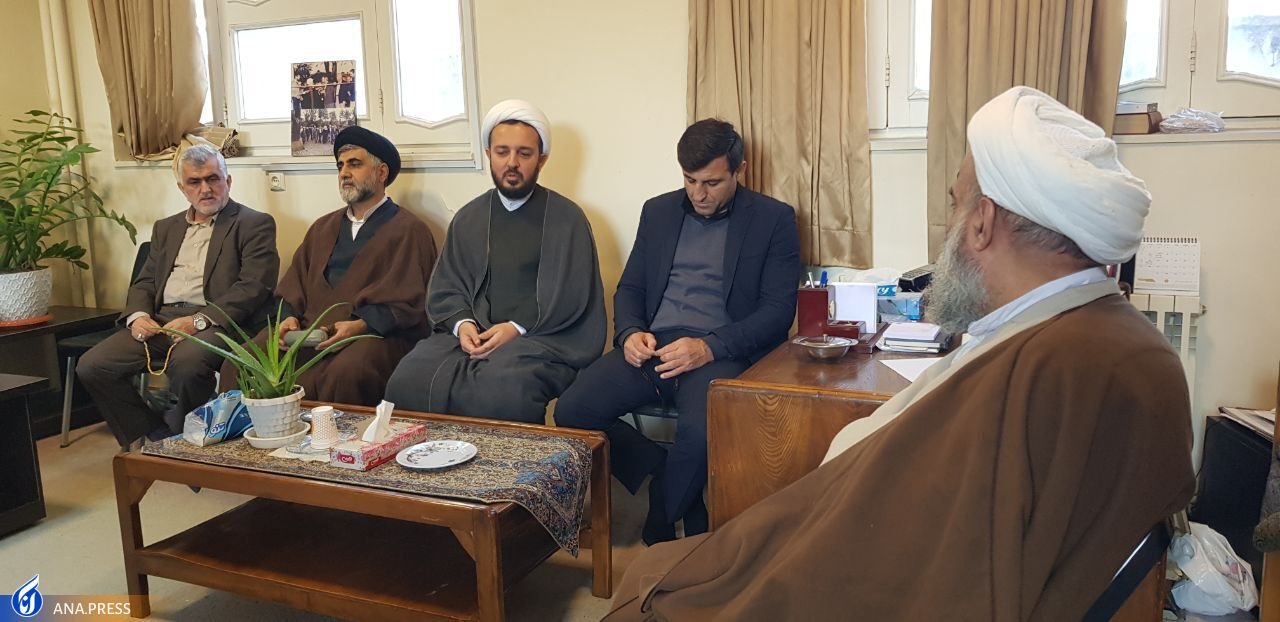 وحدت آرمانی و عالمانه؛ طلیعهای با کلیدداری شهید مفتح وحدت آرمانی و عالمانه؛ طلیعهای با کلیدداری شهید مفتح