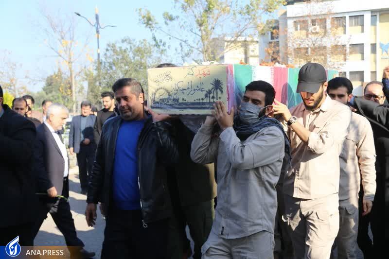 پیام دانشجویان به بدخواهان نظام در کنار شهدا؛ از حضور ما عصبانی باشید پیام دانشجویان به بدخواهان نظام در کنار شهدا؛ از حضور ما عصبانی باشید