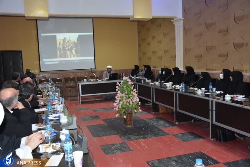 حوزه و دانشگاه آماده‌سازی بستر ظهور امام عصر(عج) را برعهده دارند