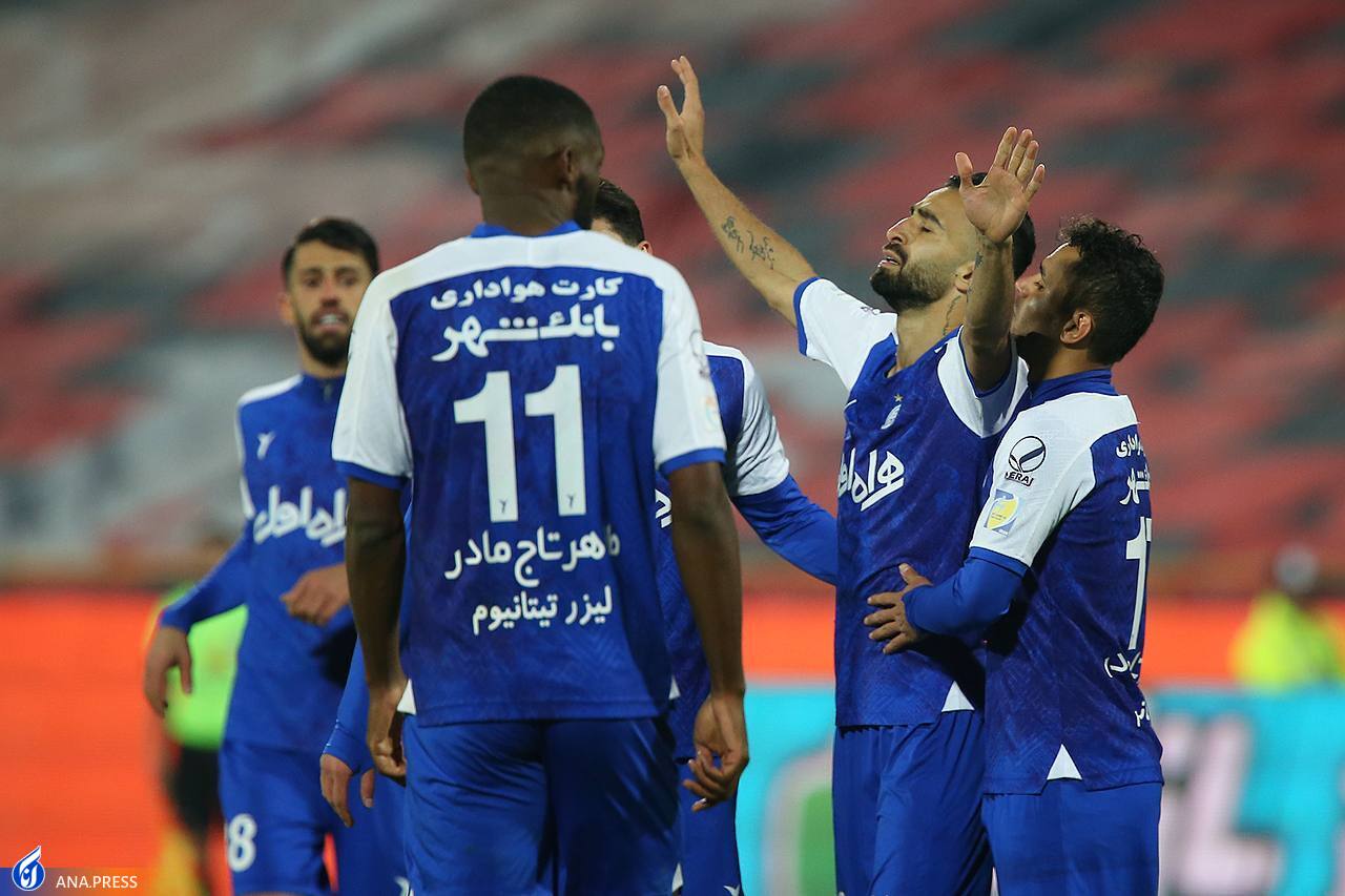 گیتاریست استقلال از مجیدی و جباری عبور کرد/مهاجم استقلال به سلطان رسید+عکس گیتاریست استقلال از مجیدی و جباری عبور کرد/مهاجم استقلال به سلطان رسید+عکس