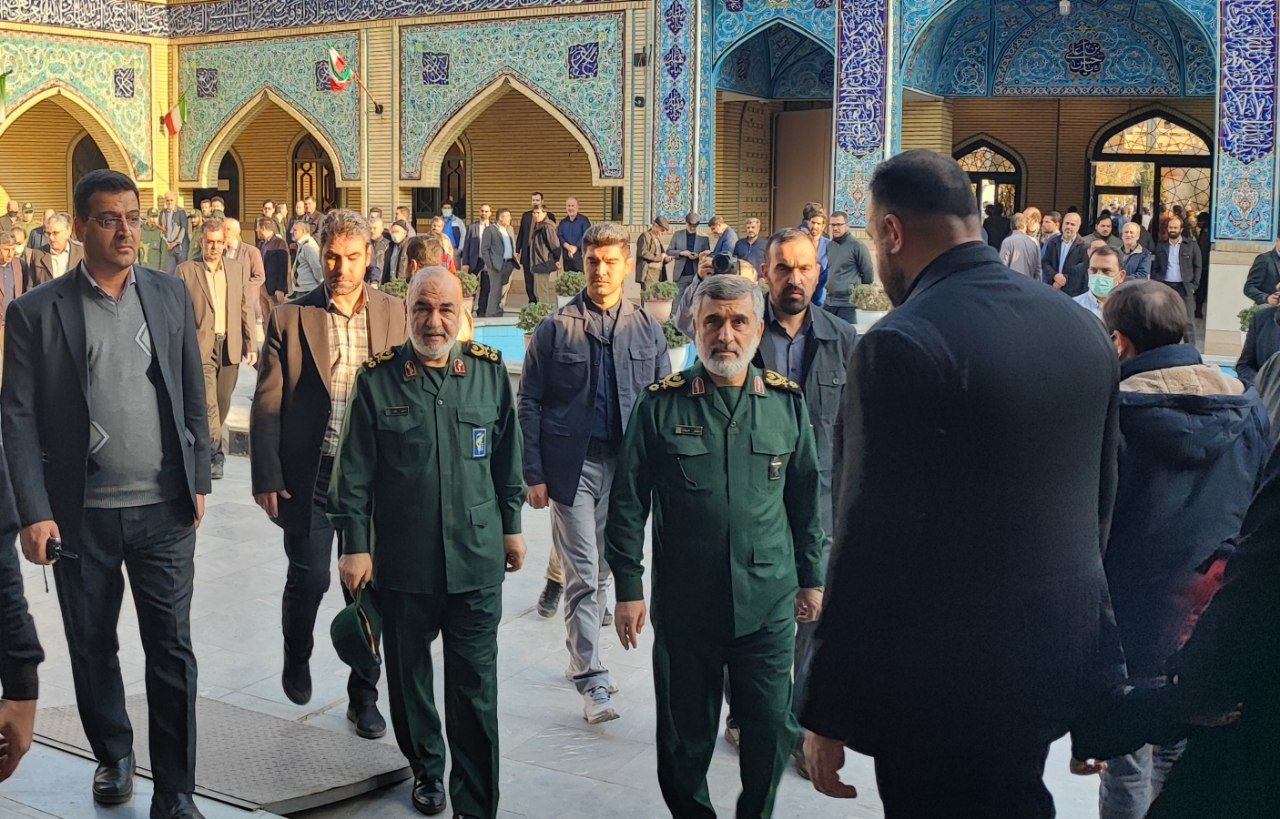 مراسم وداع با پیکر سردار شهید داوود جعفری برگزار شد مراسم وداع با پیکر سردار شهید داوود جعفری برگزار شد