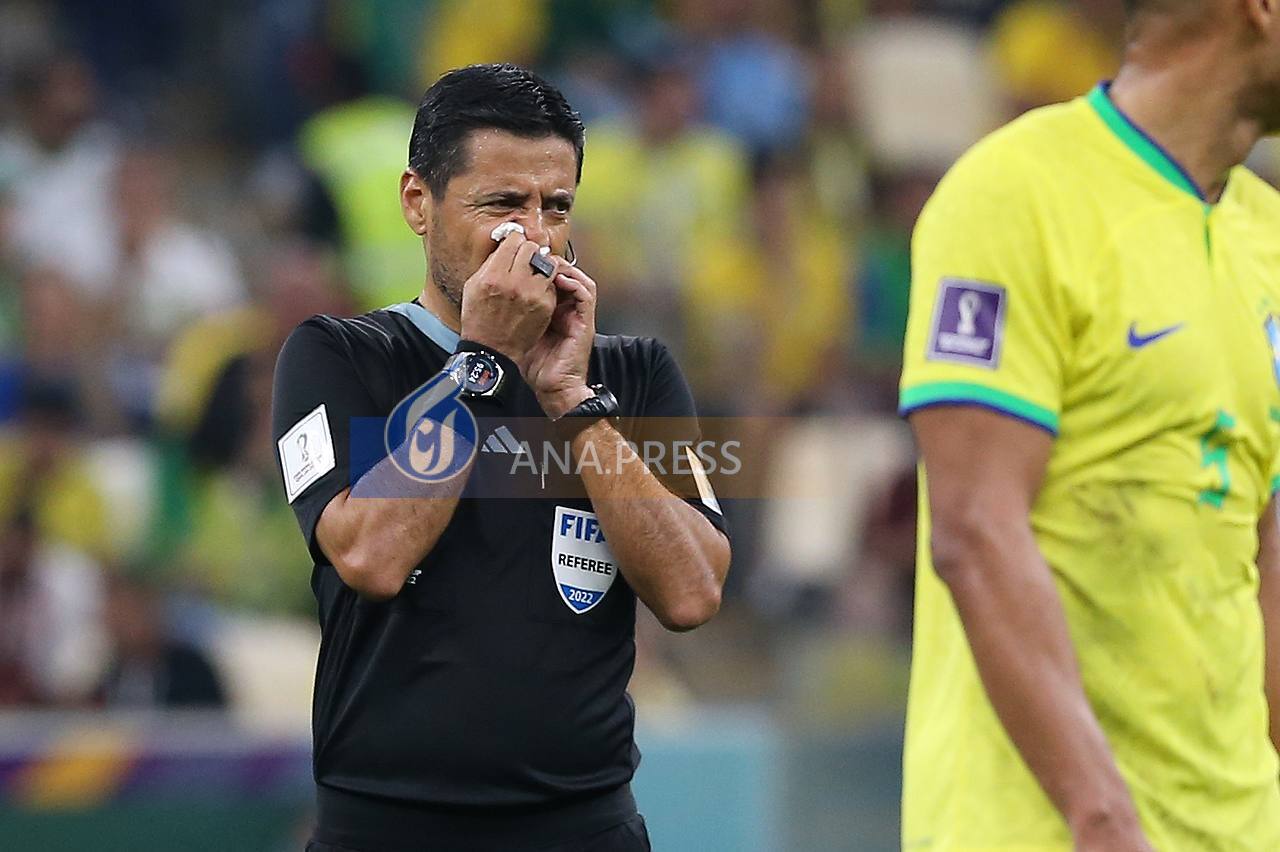 وقتی حساسیت فغانی در بازی برزیل و صربستان عود کرد! وقتی حساسیت فغانی در بازی برزیل و صربستان عود کرد!