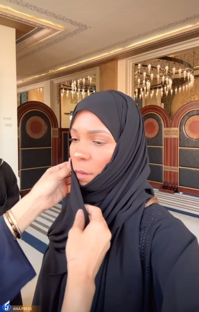 تمجید همسر کاپیتان برزیل از مساجد قطر و حجاب اسلامی+تصاویر تمجید همسر کاپیتان برزیل از مساجد قطر و حجاب اسلامی+تصاویر