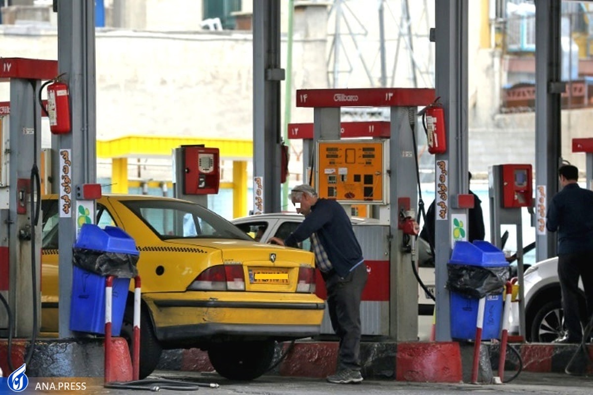 رکورد مصرف بنزین شکسته شد؛ ۱۴۴.۳ میلیون لیتر در آخرین روز ۱۴۰۱