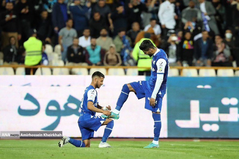 شاد جالب قائدی پس از گشودن دروازه فرعباسی شاد جالب قائدی پس از گشودن دروازه فرعباسی