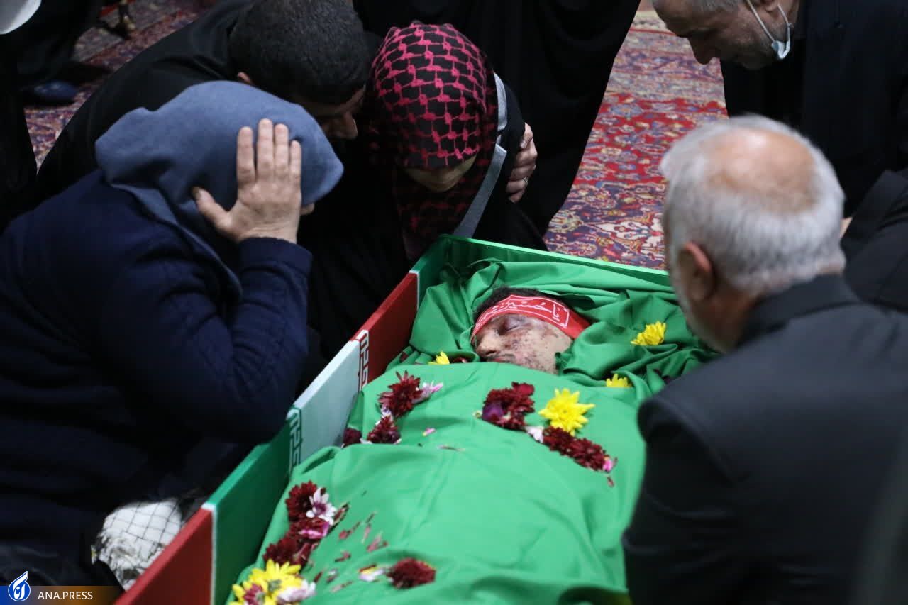 وداع با شهدای حمله تروریستی اسرائیل + عکس وداع با شهدای حمله تروریستی اسرائیل + عکس