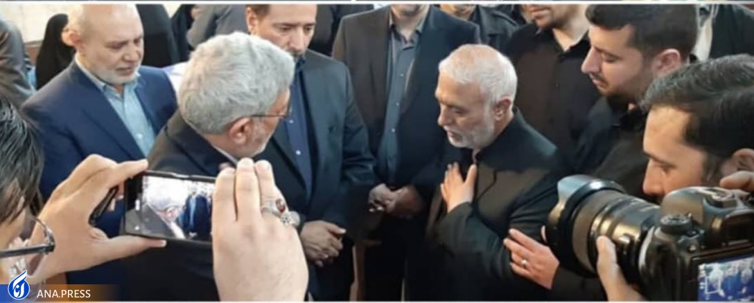 مراسم تشییع شهدای مدافع حرم «میلاد حیدری» و «مقداد مهقانی» در تهران مراسم تشییع شهدای مدافع حرم «میلاد حیدری» و «مقداد مهقانی» در تهران