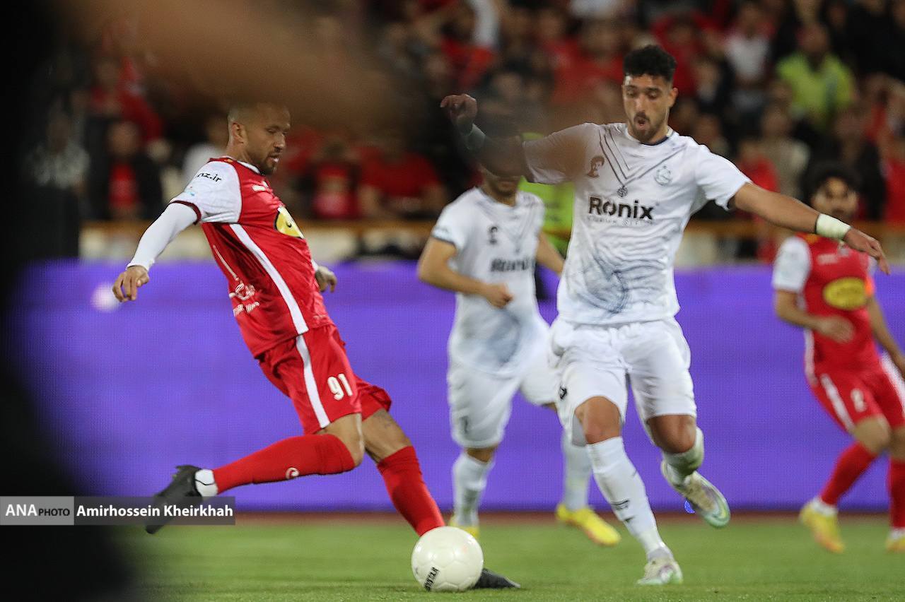 گزارش تصویری از بُرد پرسپولیس مقابل ملوان