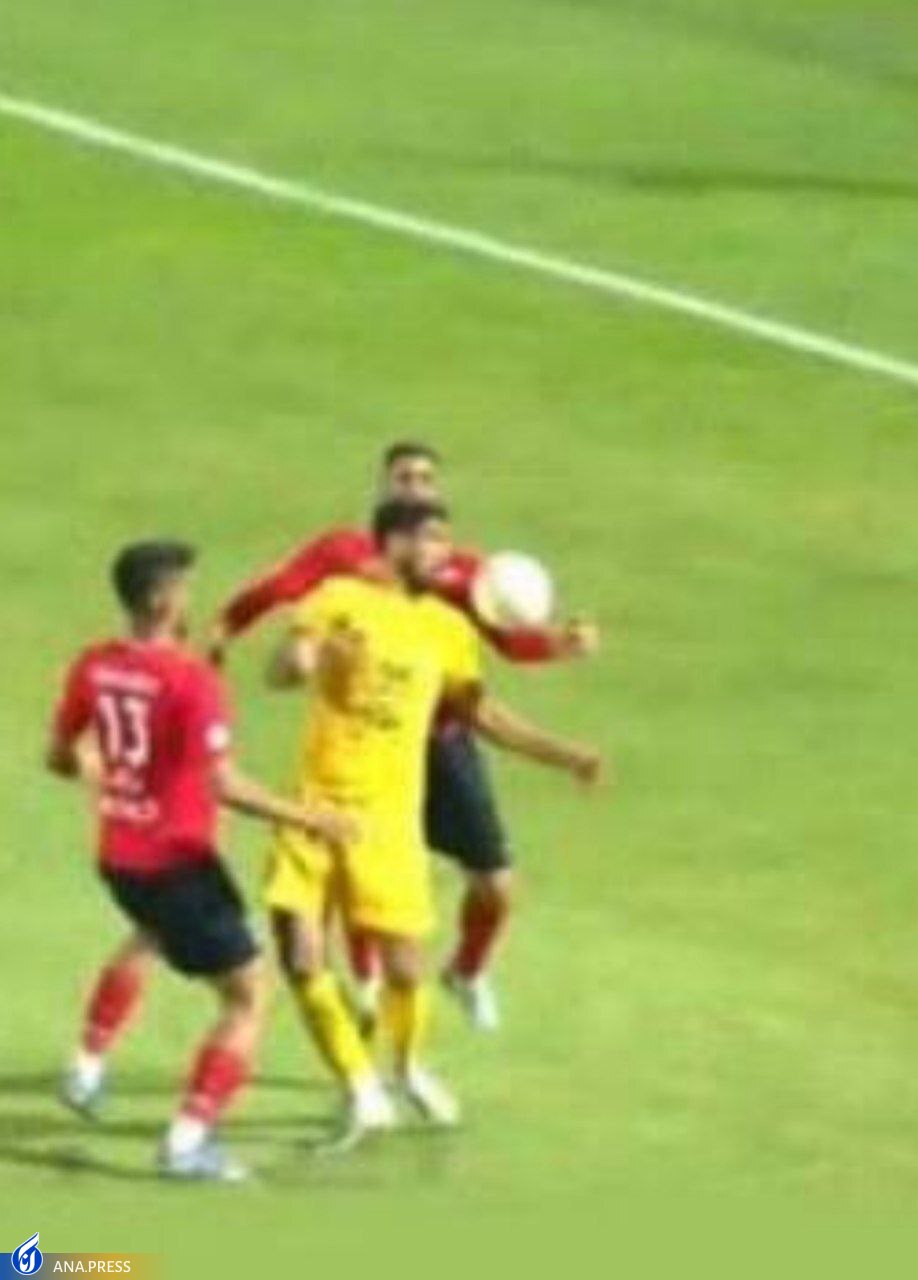 اعتراض باشگاه سپاهان به اشتباهات محرز داوری+ عکس و فیلم اعتراض باشگاه سپاهان به اشتباهات محرز داوری+ عکس و فیلم