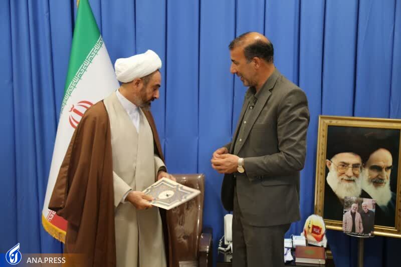 باید فضای غالب دانشگاه‌ها توجه به مسائل فرهنگی و عملکرد در قالب دانشگاه کارآفرین باشد