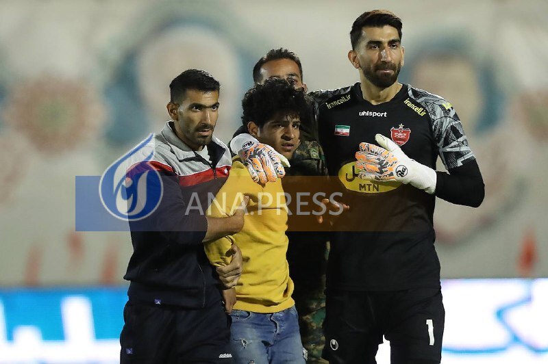 خوش رفتاری بیرانوند با یک جیمی جامپ+ تصاویر