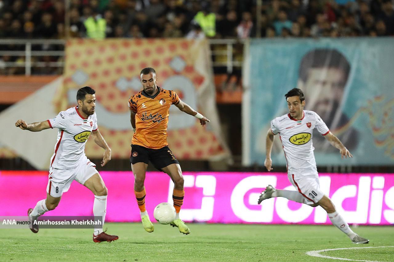 گزارش تصویری از برتری شاگردان گلمحمدی در کرمان گزارش تصویری از برتری شاگردان گلمحمدی در کرمان