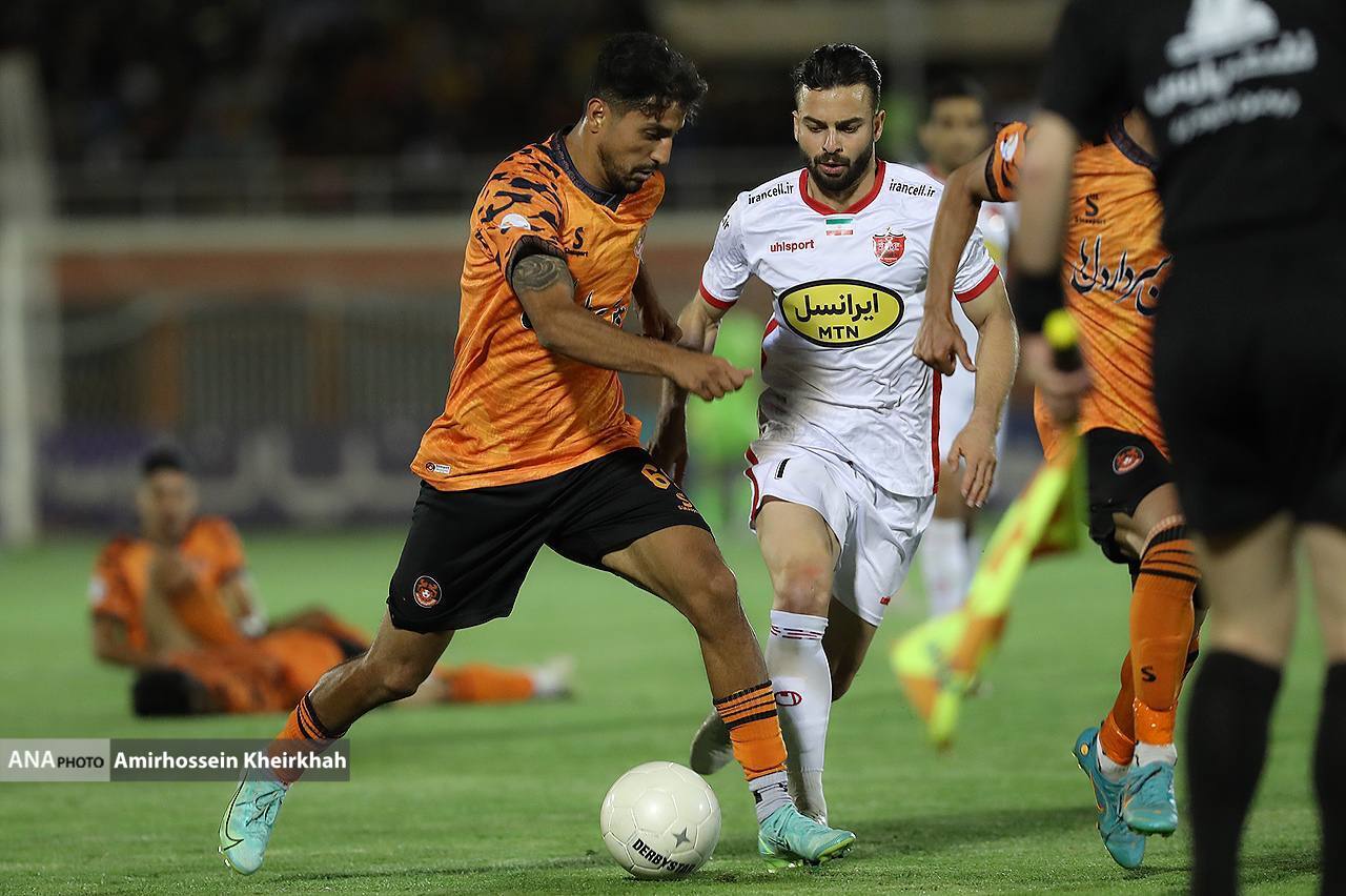 گزارش تصویری از برتری شاگردان گلمحمدی در کرمان گزارش تصویری از برتری شاگردان گلمحمدی در کرمان