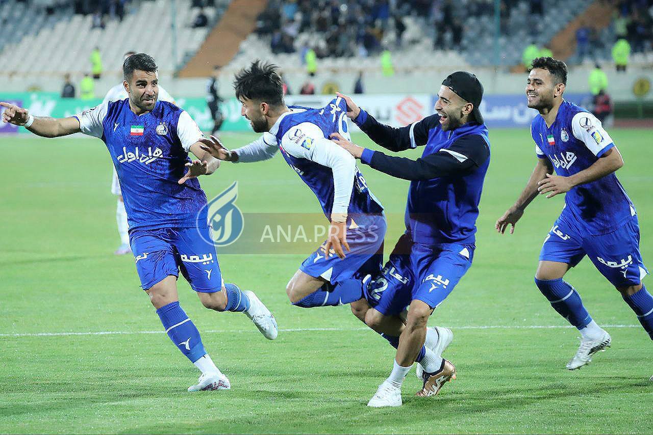 خوشحالی عجیب بازیکنان استقلال پس از طلسم شکنی در گشودن دروازه هوادار+ تصاویر