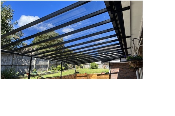 ورق پلکسی چیست و کاربرد‌های مختلف این ورق