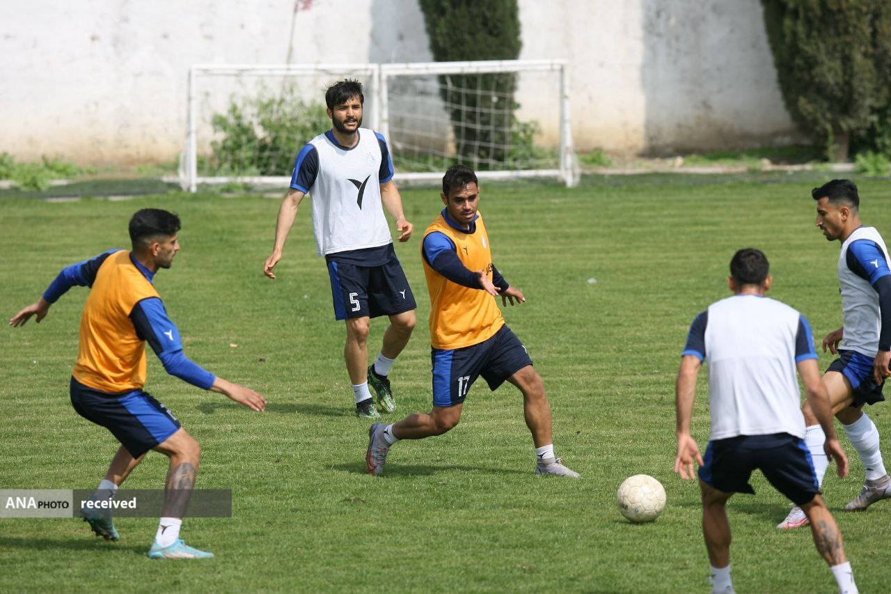 تصاویری از اولین تمرین استقلال در سال جدید با حضور ساپینتو