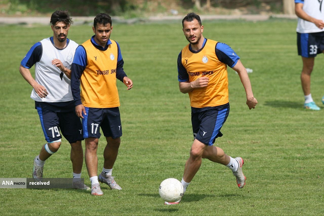 تصاویری از اولین تمرین استقلال در سال جدید با حضور ساپینتو