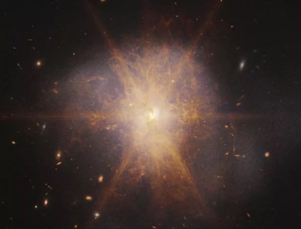 تصویری خیرهکننده از برخورد دو کهکشان ثبت شد تصویری خیرهکننده از برخورد دو کهکشان ثبت شد