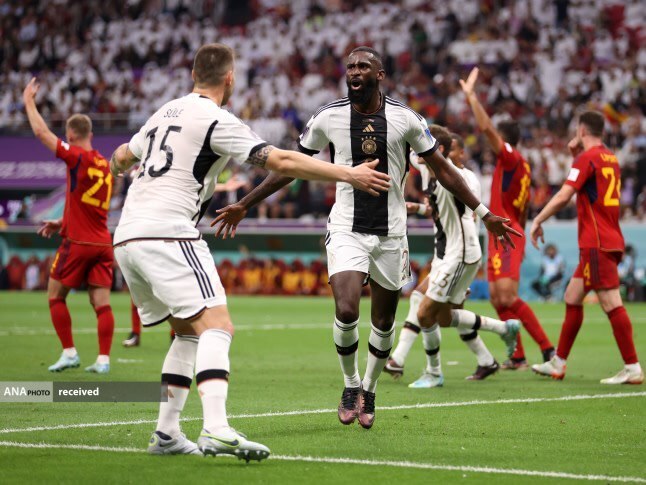 فلیک: تنها هدفم قهرمانی با آلمان در یورو ۲۰۲۴ نیست؛ با فوتبالی پرشور، تکنیکی و چشمنواز تماشاگر را به وجد میآوریم فلیک: تنها هدفم قهرمانی با آلمان در یورو ۲۰۲۴ نیست؛ با فوتبالی پرشور، تکنیکی و چشمنواز تماشاگر را به وجد میآوریم