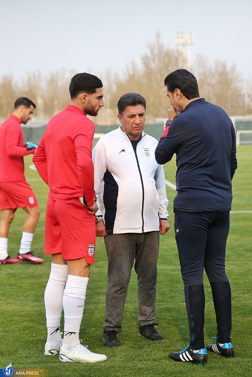 حضور اعضای هیات رئیسه و تمرین اختصاصی جهانبخش در روزی که قلعه نویی فقط خندید+تصاویر حضور اعضای هیات رئیسه و تمرین اختصاصی جهانبخش در روزی که قلعه نویی فقط خندید+تصاویر