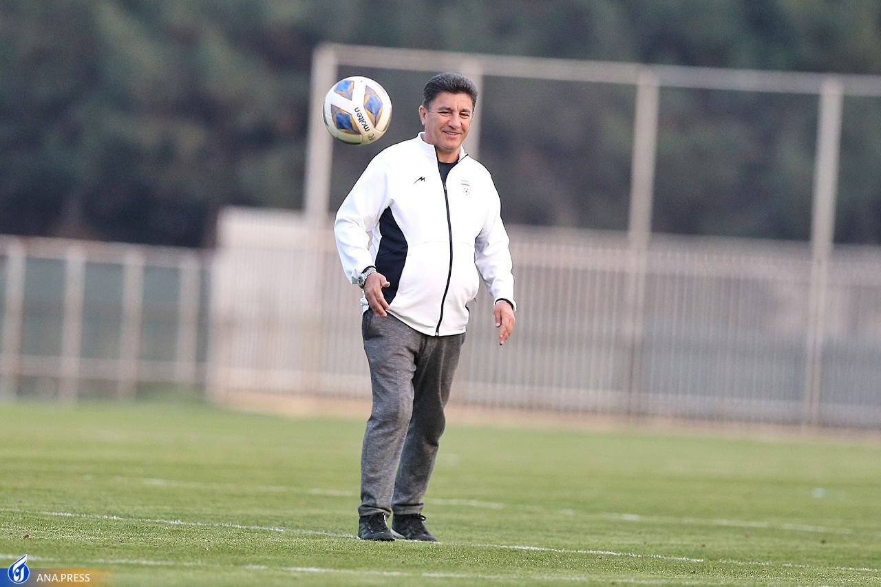 حضور اعضای هیات رئیسه و تمرین اختصاصی جهانبخش در روزی که قلعه نویی فقط خندید+تصاویر حضور اعضای هیات رئیسه و تمرین اختصاصی جهانبخش در روزی که قلعه نویی فقط خندید+تصاویر