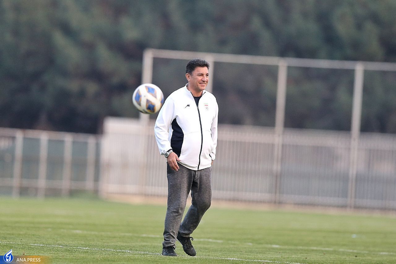 حضور اعضای هیات رئیسه و تمرین اختصاصی جهانبخش در روزی که قلعه نویی فقط خندید+تصاویر