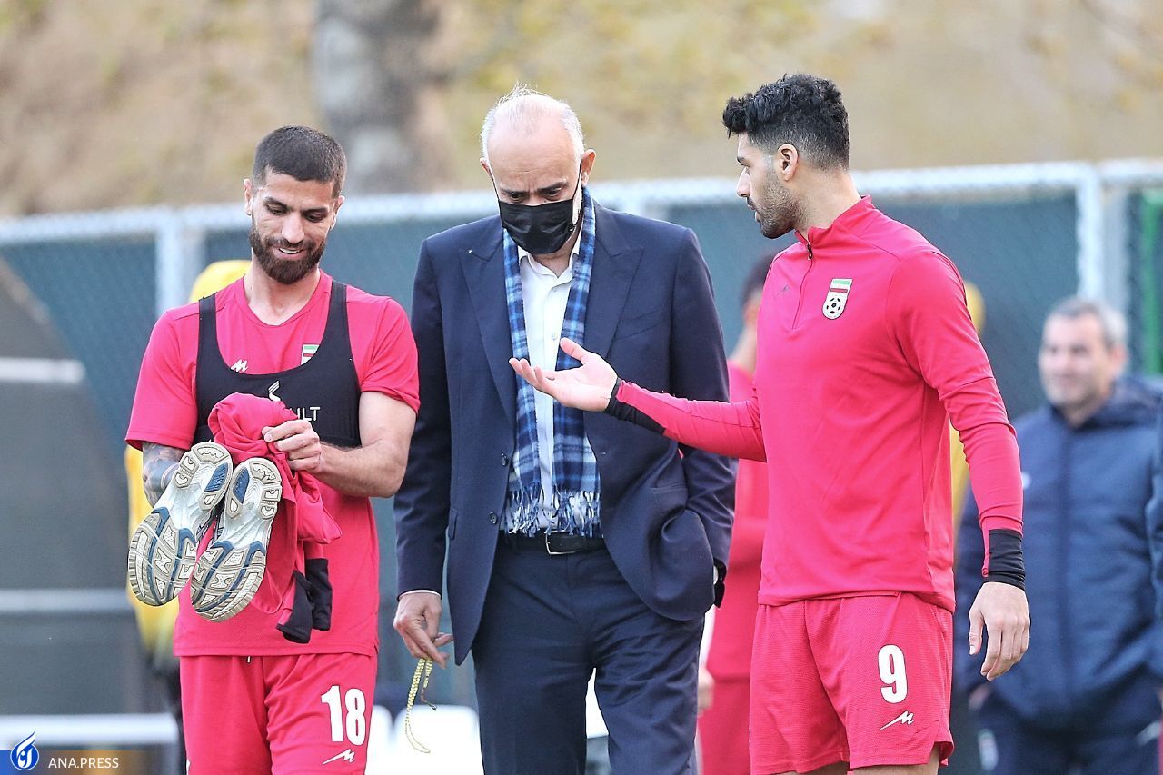 حضور اعضای هیات رئیسه و تمرین اختصاصی جهانبخش در روزی که قلعه نویی فقط خندید+تصاویر