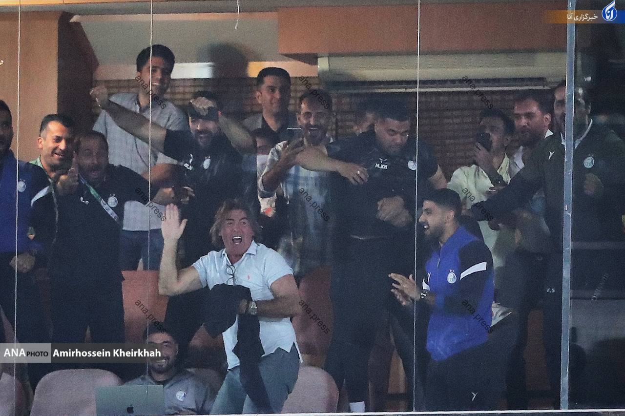 بماند///از غفلت ۳ امتیازی مدافع ذوبآهن تا شادی عجیب سرمربی استقلال بماند///از غفلت ۳ امتیازی مدافع ذوبآهن تا شادی عجیب سرمربی استقلال