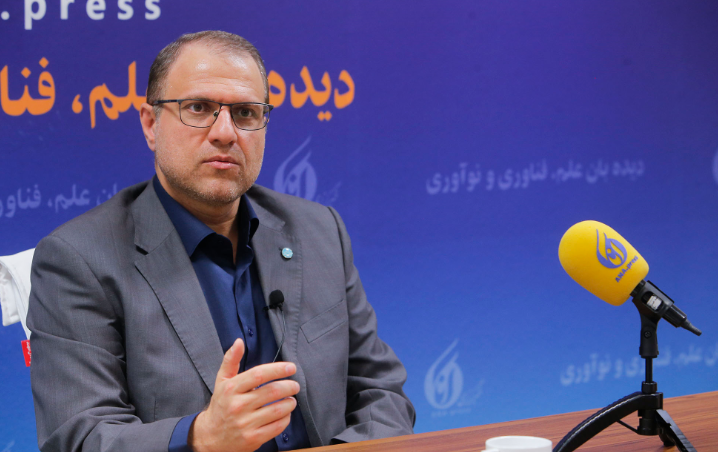 لزوم نگاه ویژه به حفظ مرجعیت علمی ایران در منطقه/ نباید معیار‌های نظام‌های رتبه بندی جهانی، عامل اصلی تعیین راهبرد دانشگاه‌ها باشد