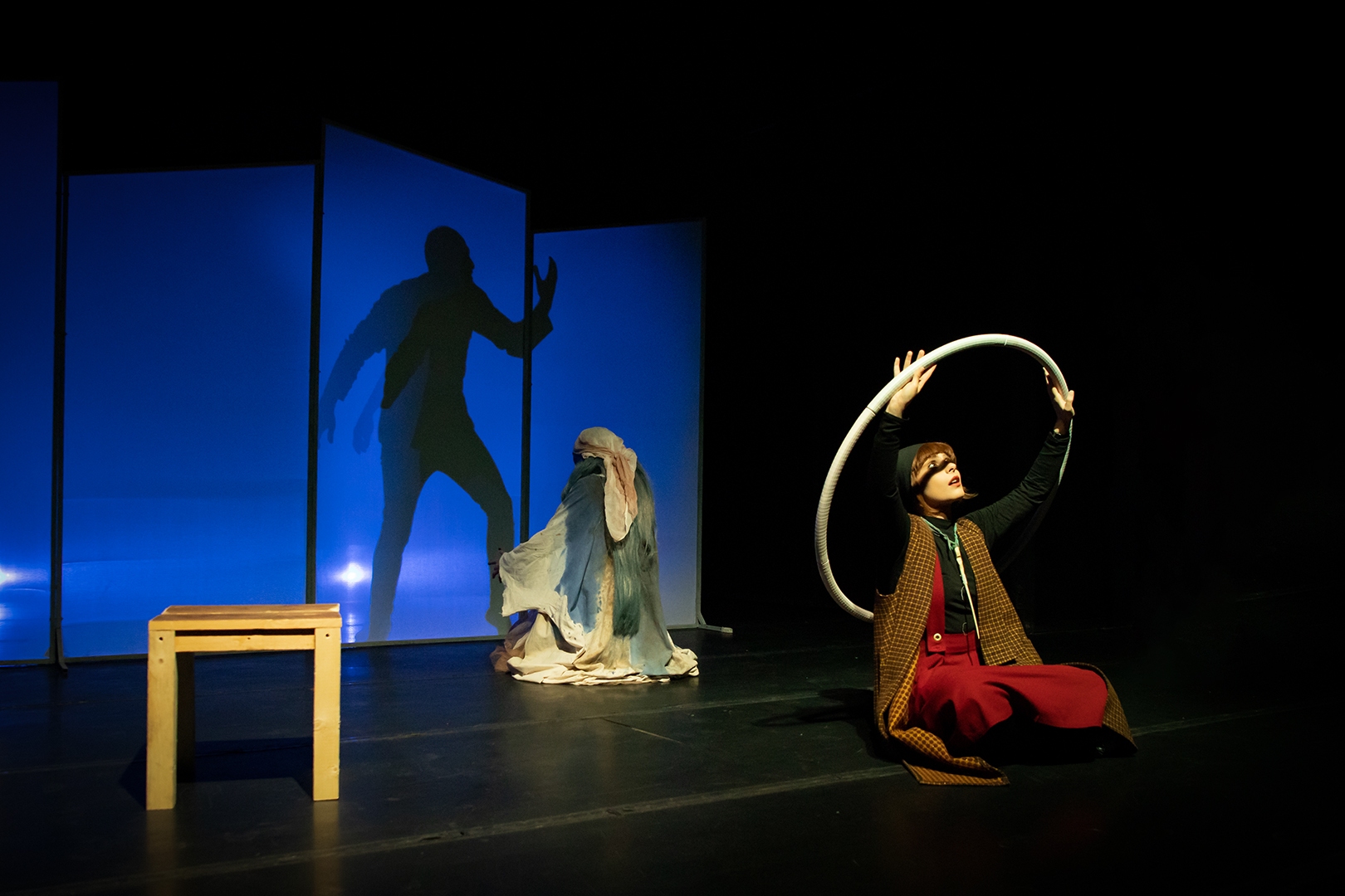 نگاه تئاتریها باید دغدغههای موجود در جامعه را پوشش بدهد نگاه تئاتریها باید دغدغههای موجود در جامعه را پوشش بدهد