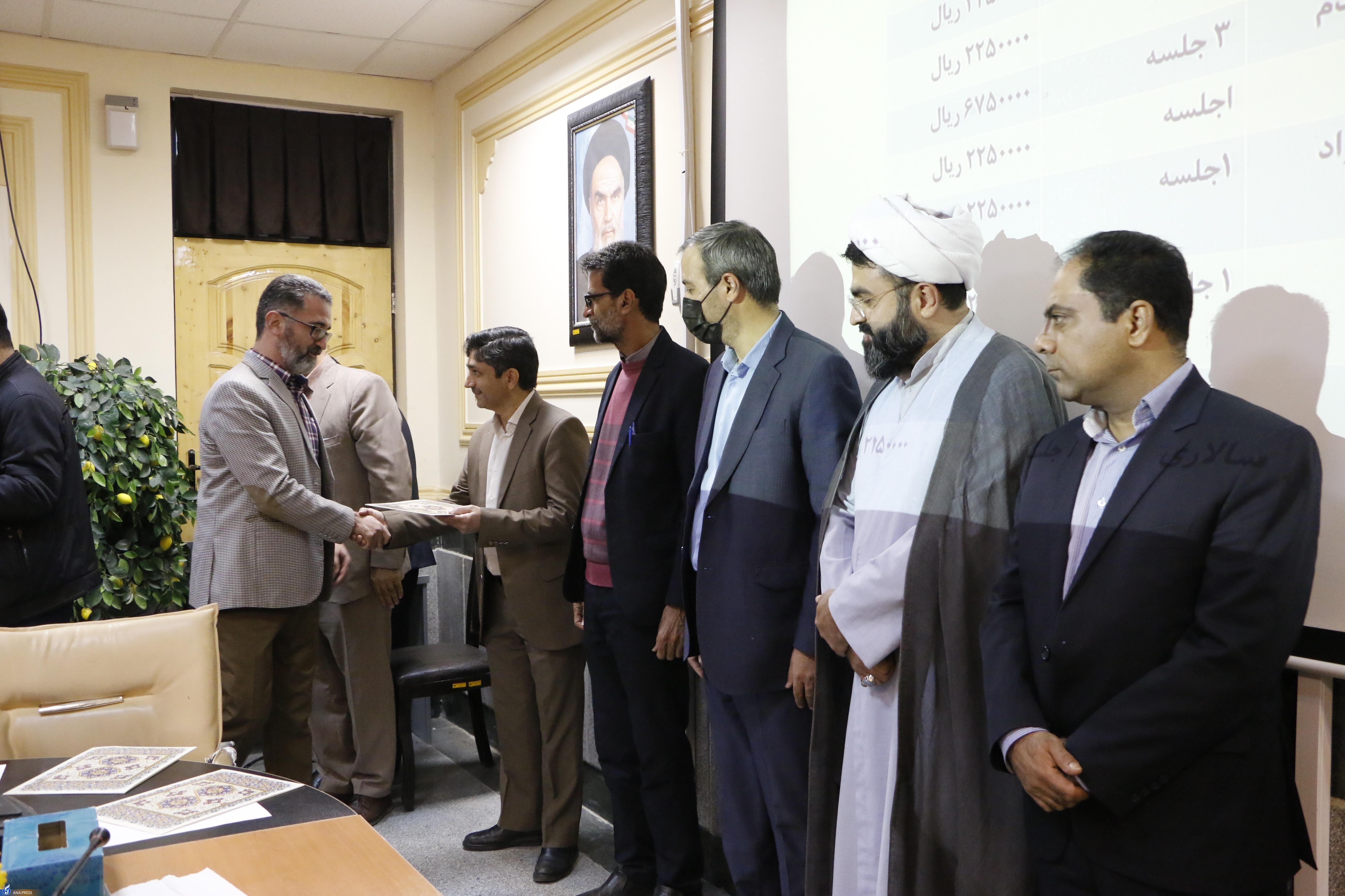 راهیابی ۲۰ تیم از سیستان و بلوچستان به مرحله کشوری نخستین رویداد کرسی‌های آزاداندیشی