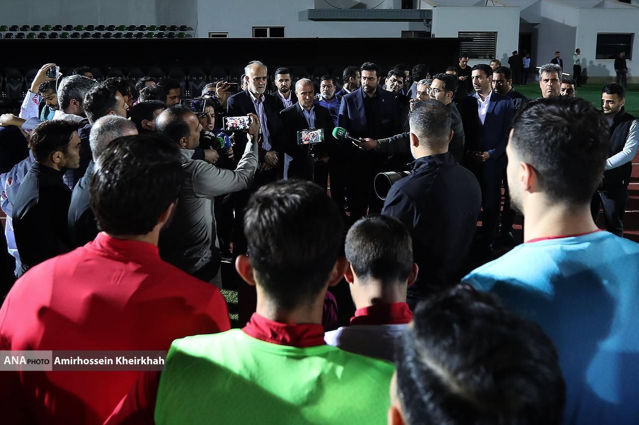 گزارش تصویری از تمرین تیم ملی فوتبال در کیش