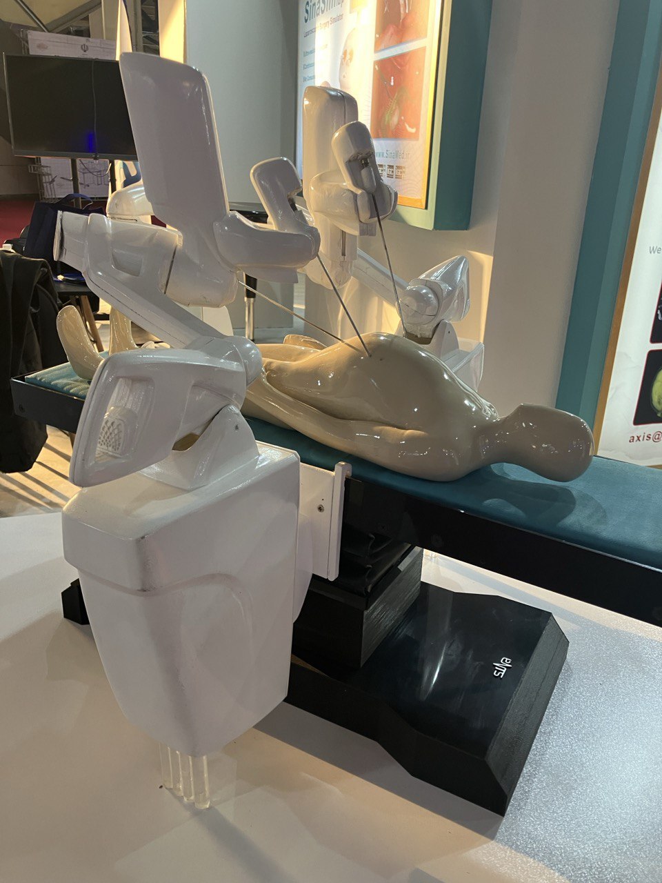 سامانه آموزش جراحی رباتیک از راه‌ دور طراحی شد